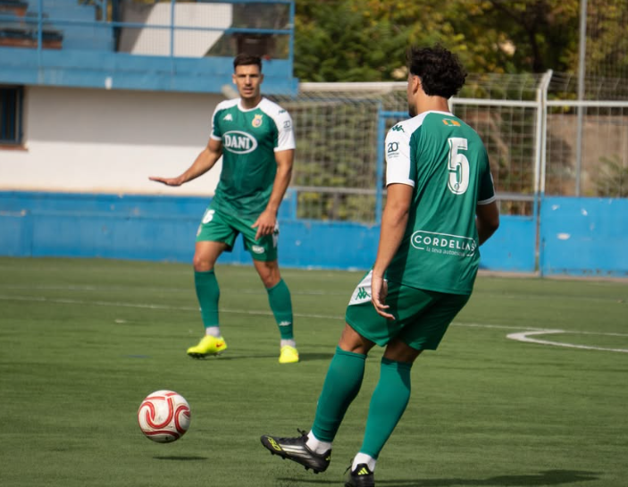 Jugadors del primer equip del Cerdanyola FC en partit